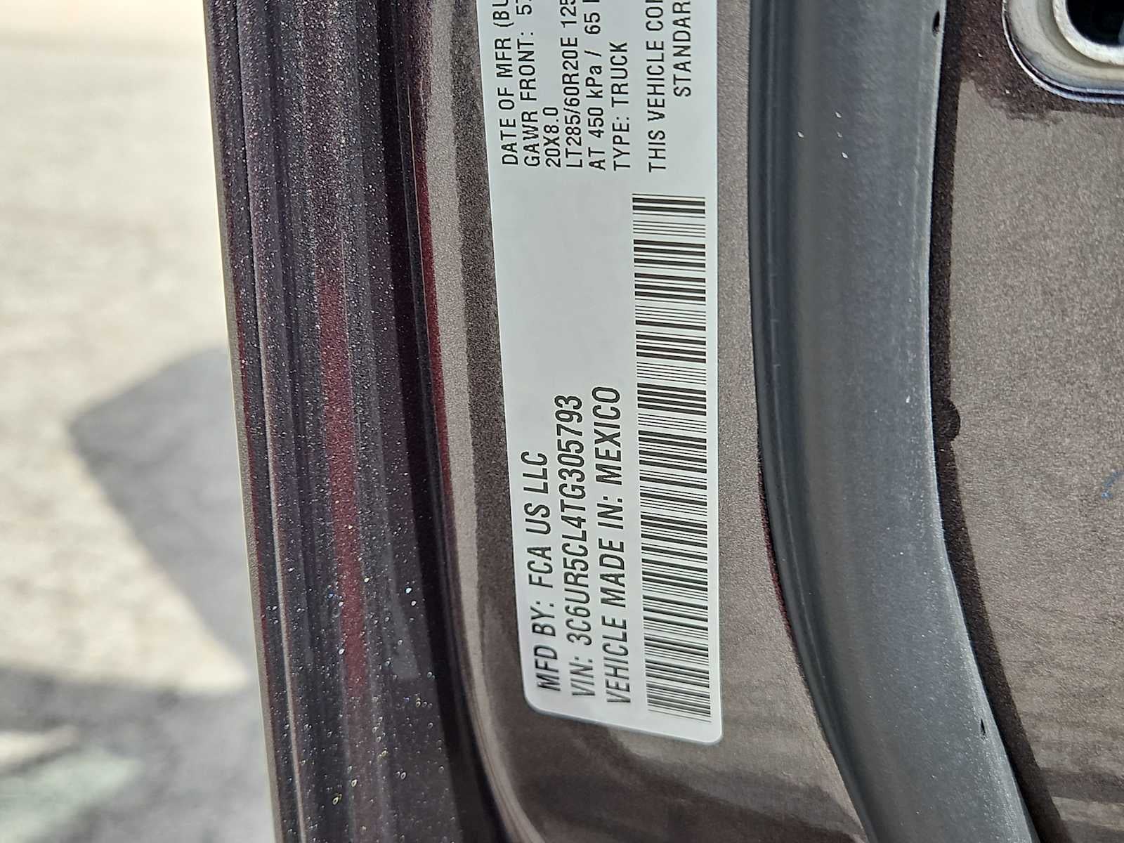 2026 RAM Ram 2500 RAM 2500 BLACK EXPRESS CREW CAB 4X4 6'4' BOX
