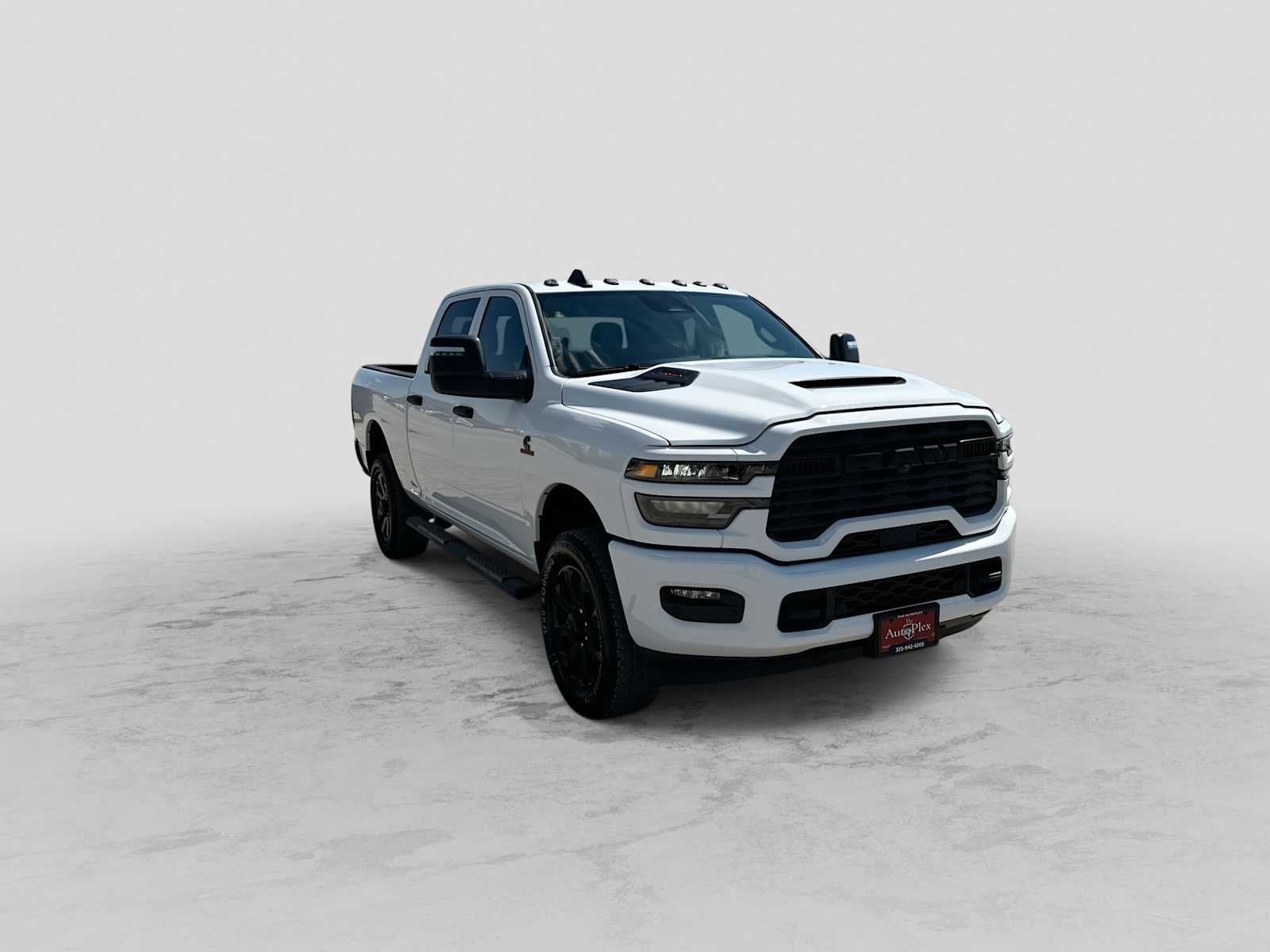 2027 RAM 2500 RAM 2500 BLACK EXPRESS CREW CAB 4X4 6'4' BOX