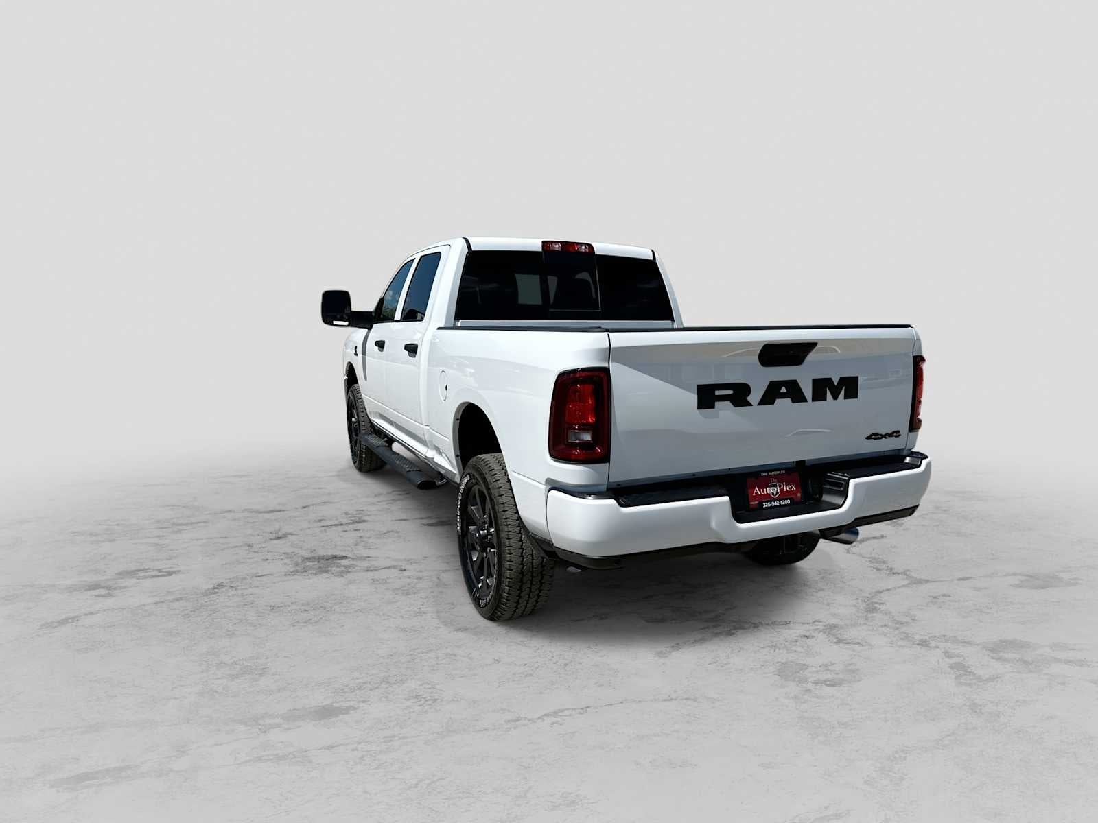 2027 RAM 2500 RAM 2500 BLACK EXPRESS CREW CAB 4X4 6'4' BOX