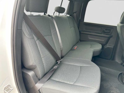 2026 RAM 2500 RAM 2500 BLACK EXPRESS CREW CAB 4X4 6'4' BOX