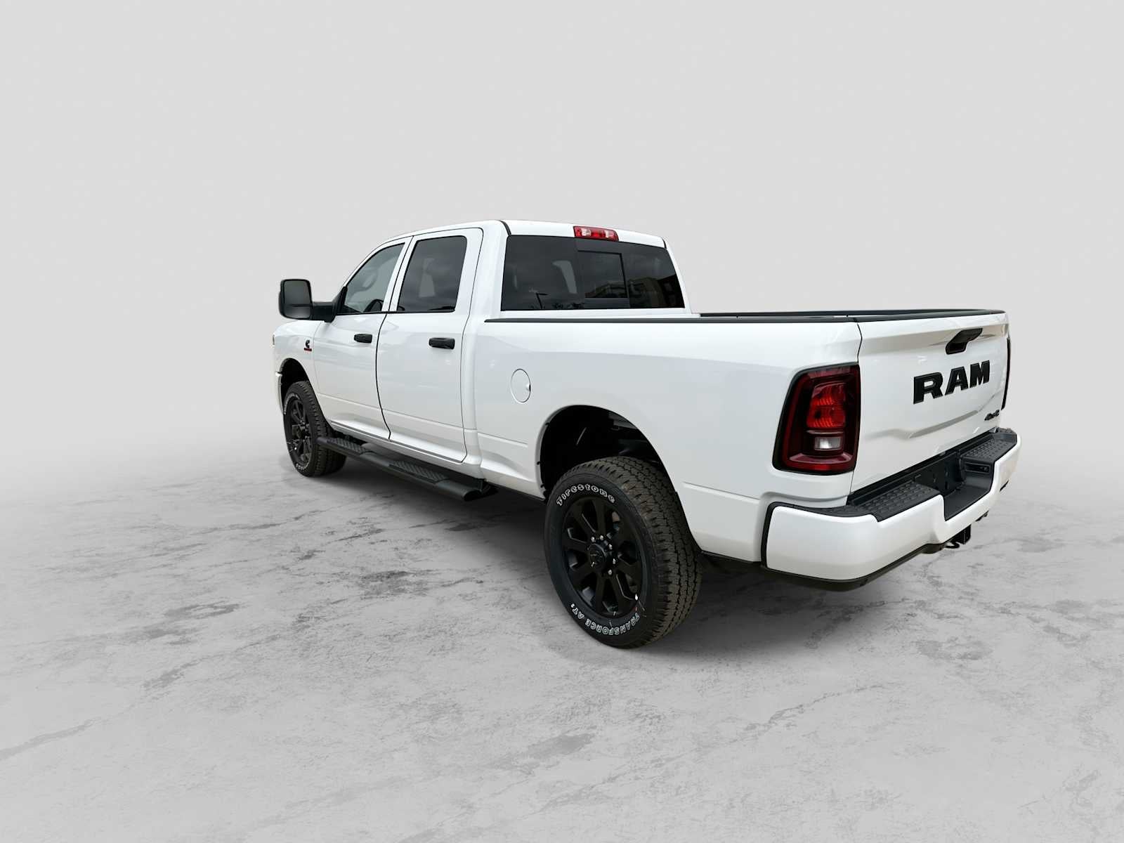 2026 RAM 2500 RAM 2500 BLACK EXPRESS CREW CAB 4X4 6'4' BOX