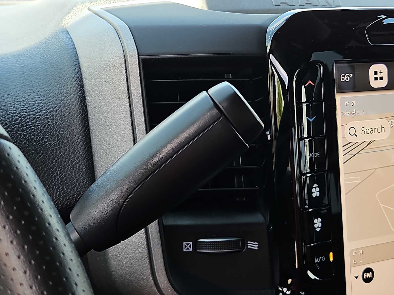 2026 RAM 2500 RAM 2500 BLACK EXPRESS CREW CAB 4X4 6'4' BOX