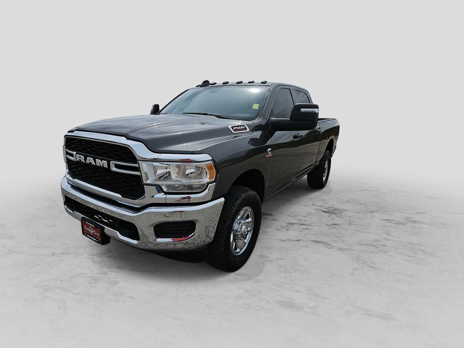 2023 RAM 2500 Tradesman Crew Cab 4x4 6'4' Box