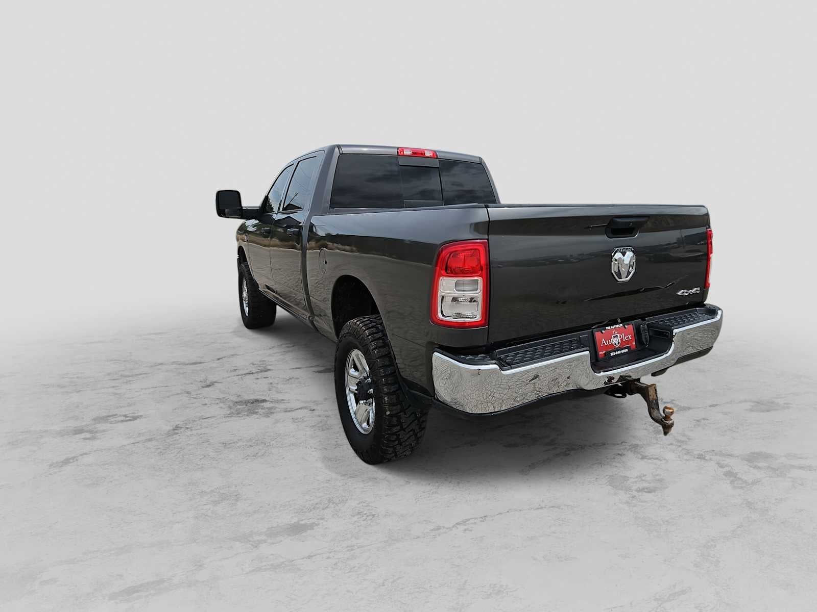 2023 RAM 2500 Tradesman Crew Cab 4x4 6'4' Box