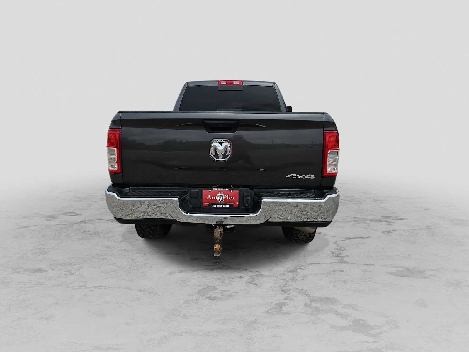 2023 RAM 2500 Tradesman Crew Cab 4x4 6'4' Box