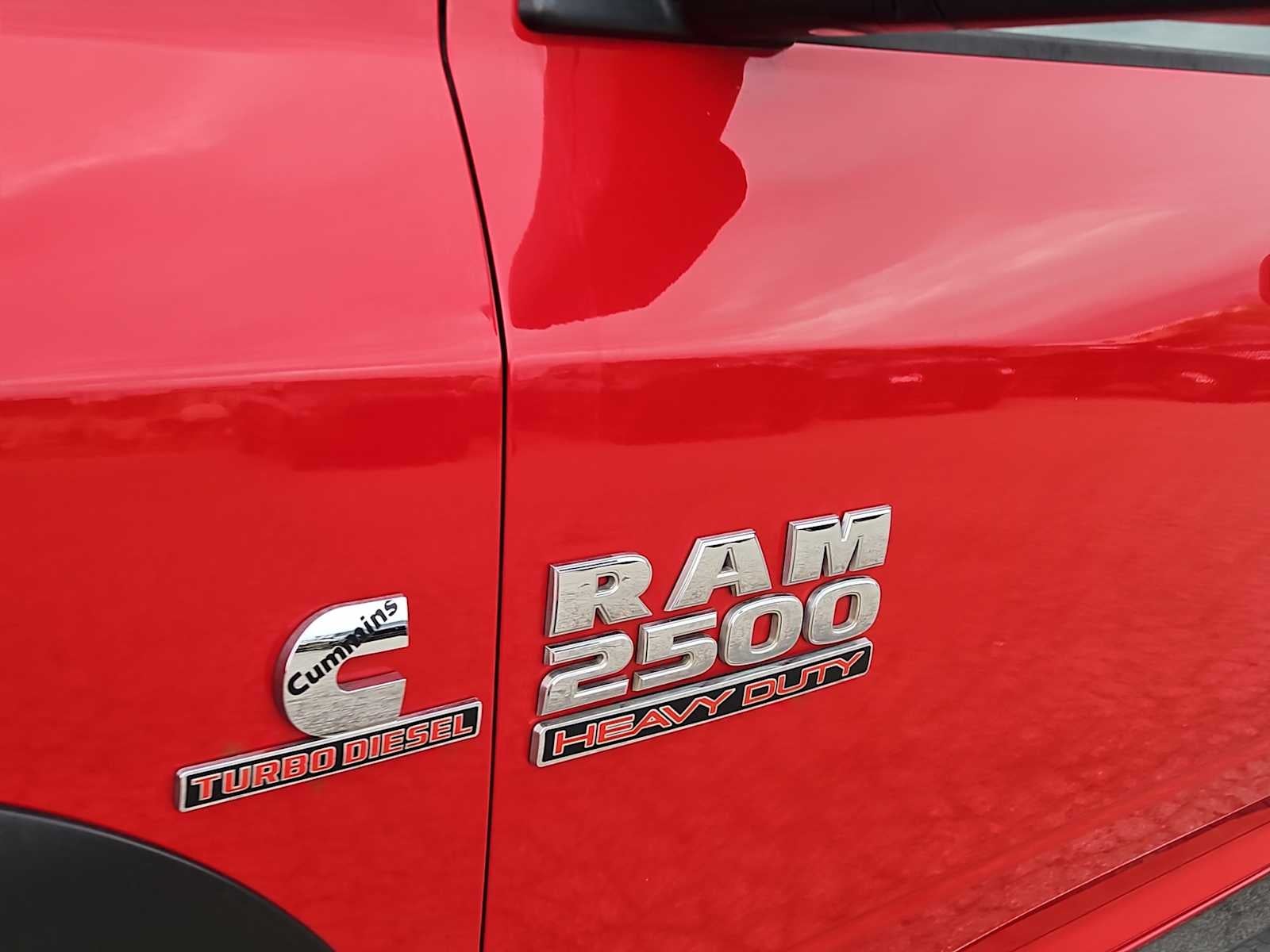 2017 RAM 2500 Tradesman Crew Cab 4x4 6'4' Box
