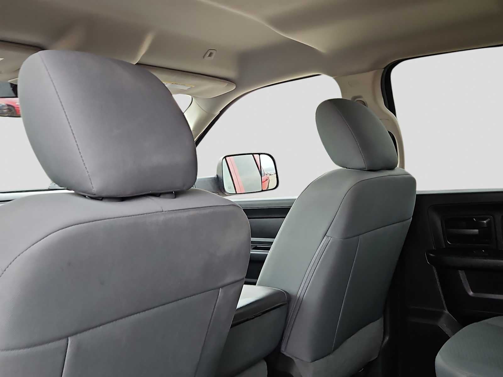 2017 RAM 2500 Tradesman Crew Cab 4x4 6'4' Box