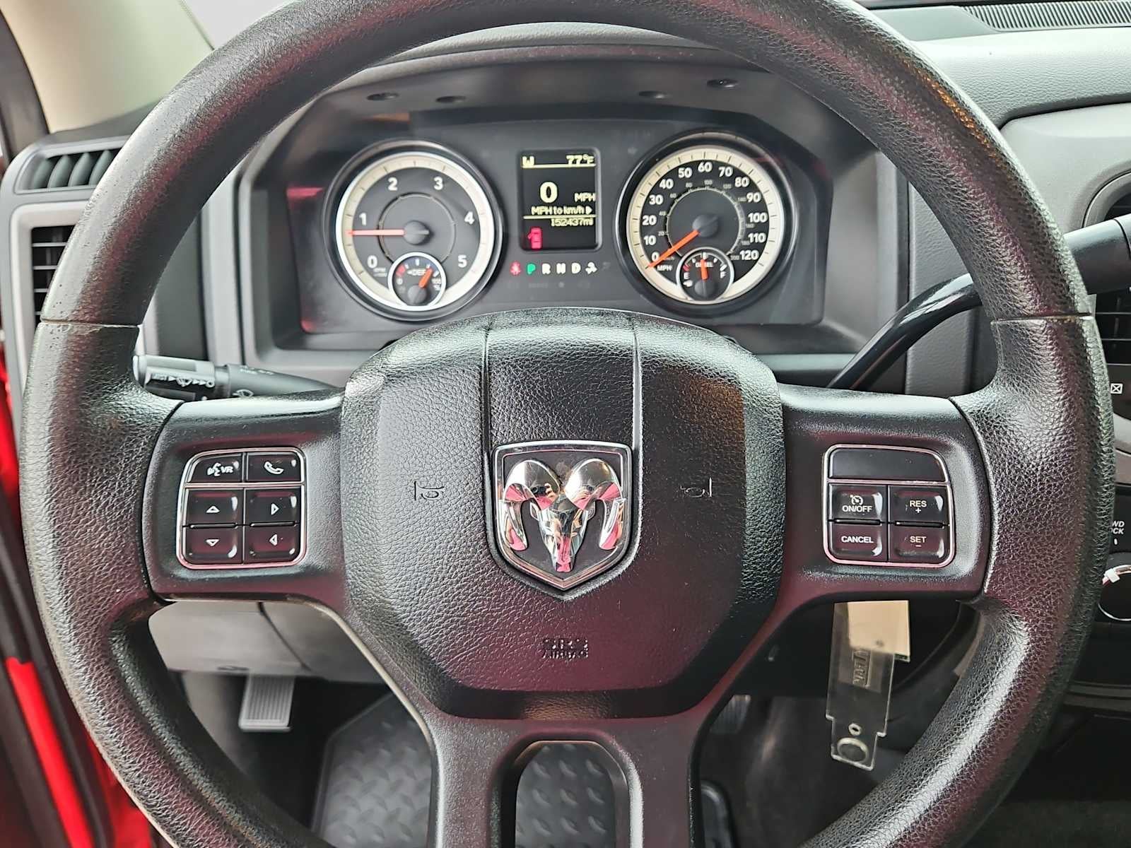 2017 RAM 2500 Tradesman Crew Cab 4x4 6'4' Box