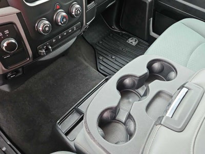 2017 RAM 2500 Tradesman Crew Cab 4x4 6'4' Box