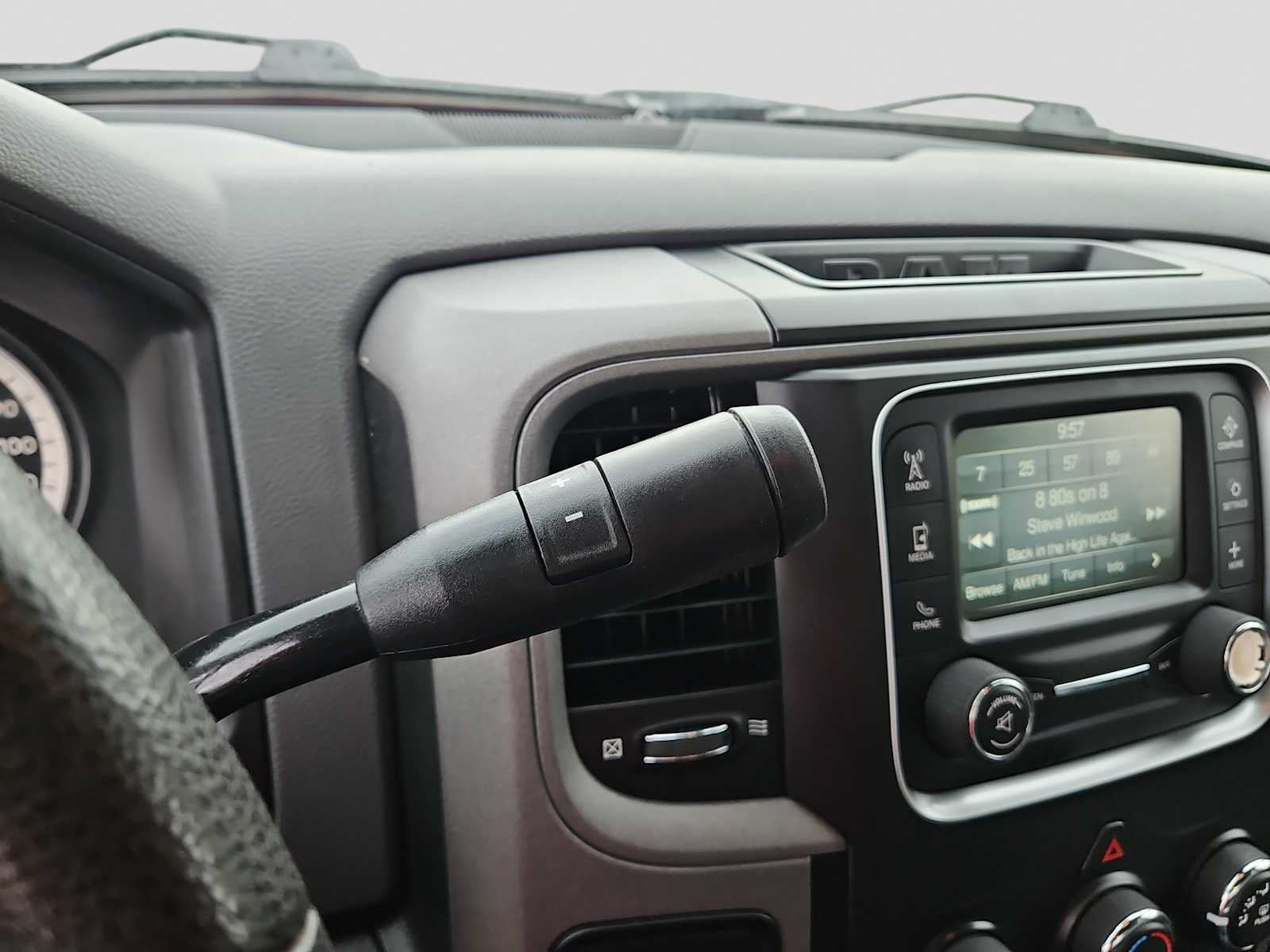 2017 RAM 2500 Tradesman Crew Cab 4x4 6'4' Box