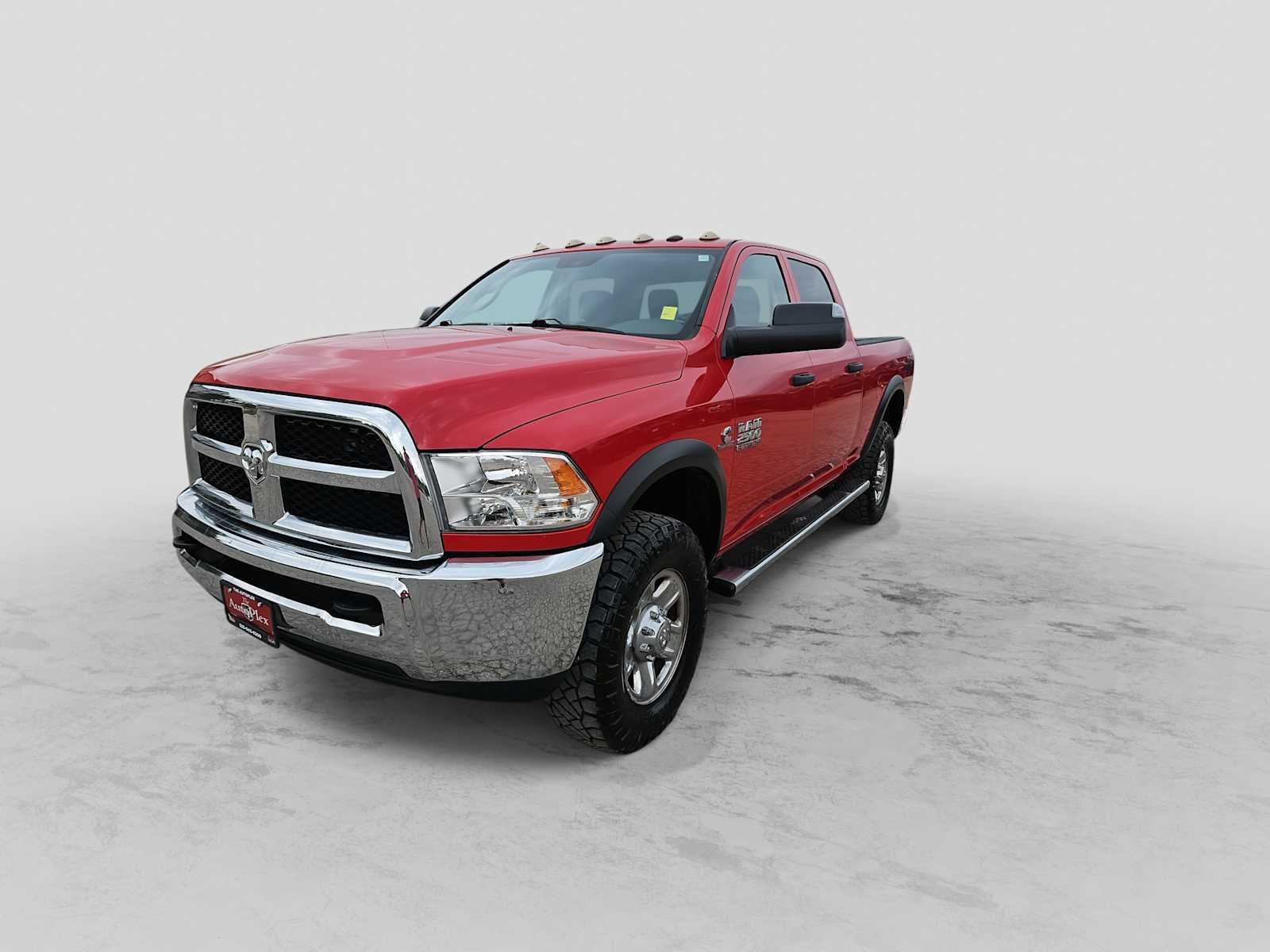 2017 RAM 2500 Tradesman Crew Cab 4x4 6'4' Box