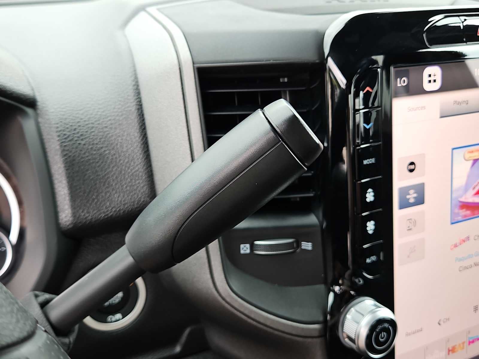 2026 RAM Ram 2500 RAM 2500 WARLOCK CREW CAB 4X4 6'4' BOX