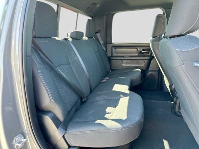 2027 RAM 2500 RAM 2500 BLACK EXPRESS CREW CAB 4X4 6'4' BOX