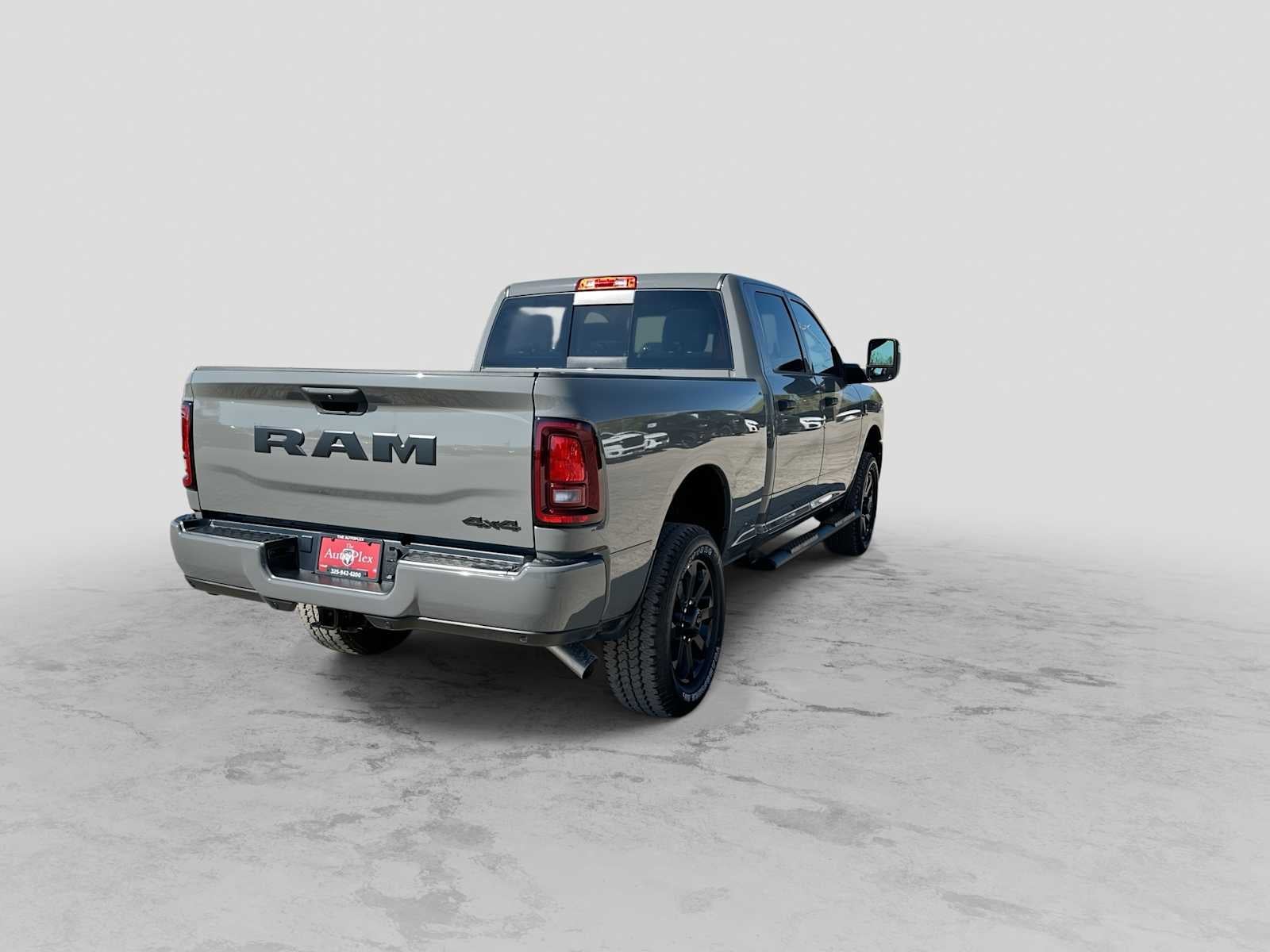 2027 RAM 2500 RAM 2500 BLACK EXPRESS CREW CAB 4X4 6'4' BOX