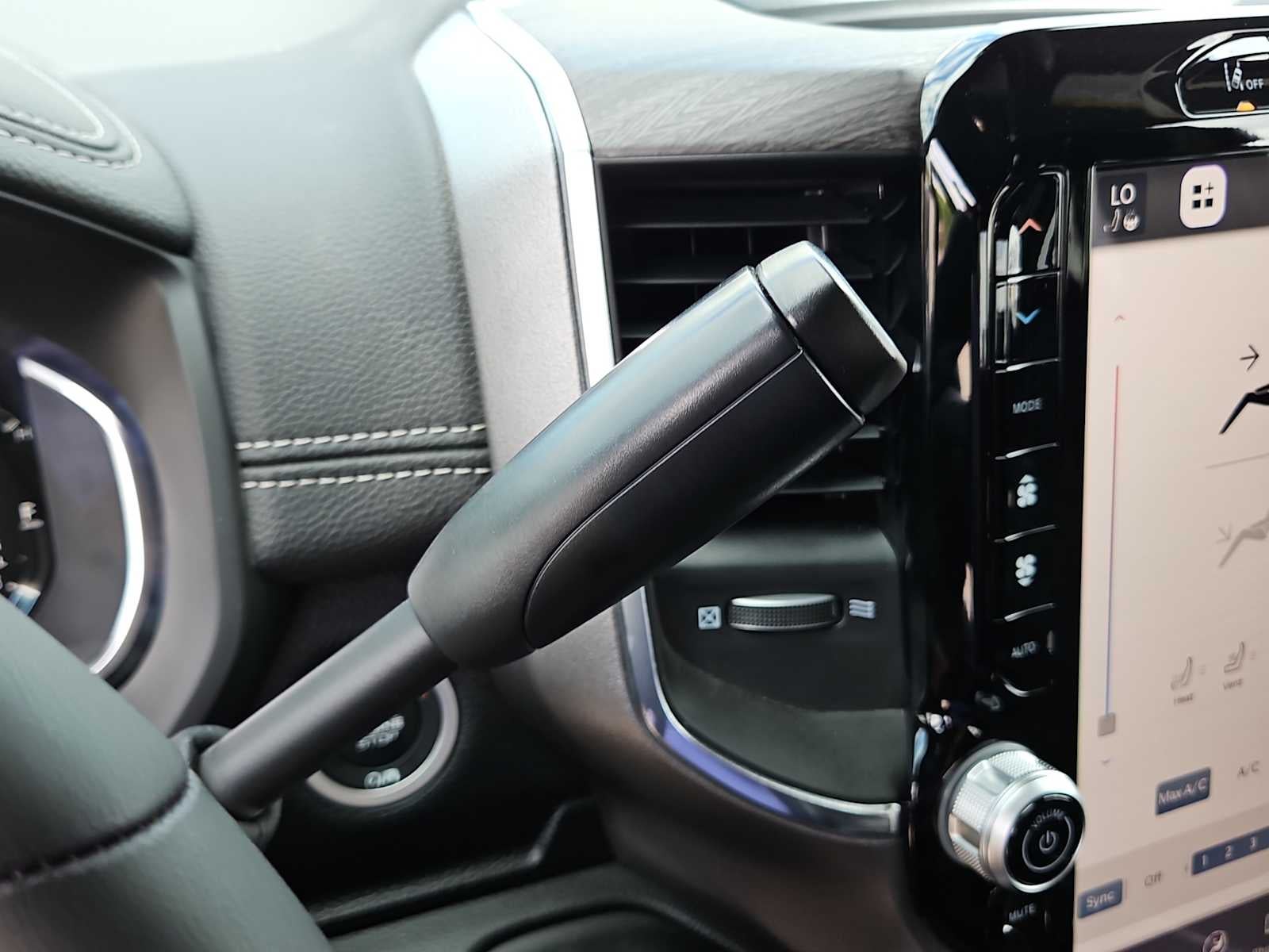 2025 RAM Ram 2500 RAM 2500 LARAMIE CREW CAB 4X4 6'4' BOX