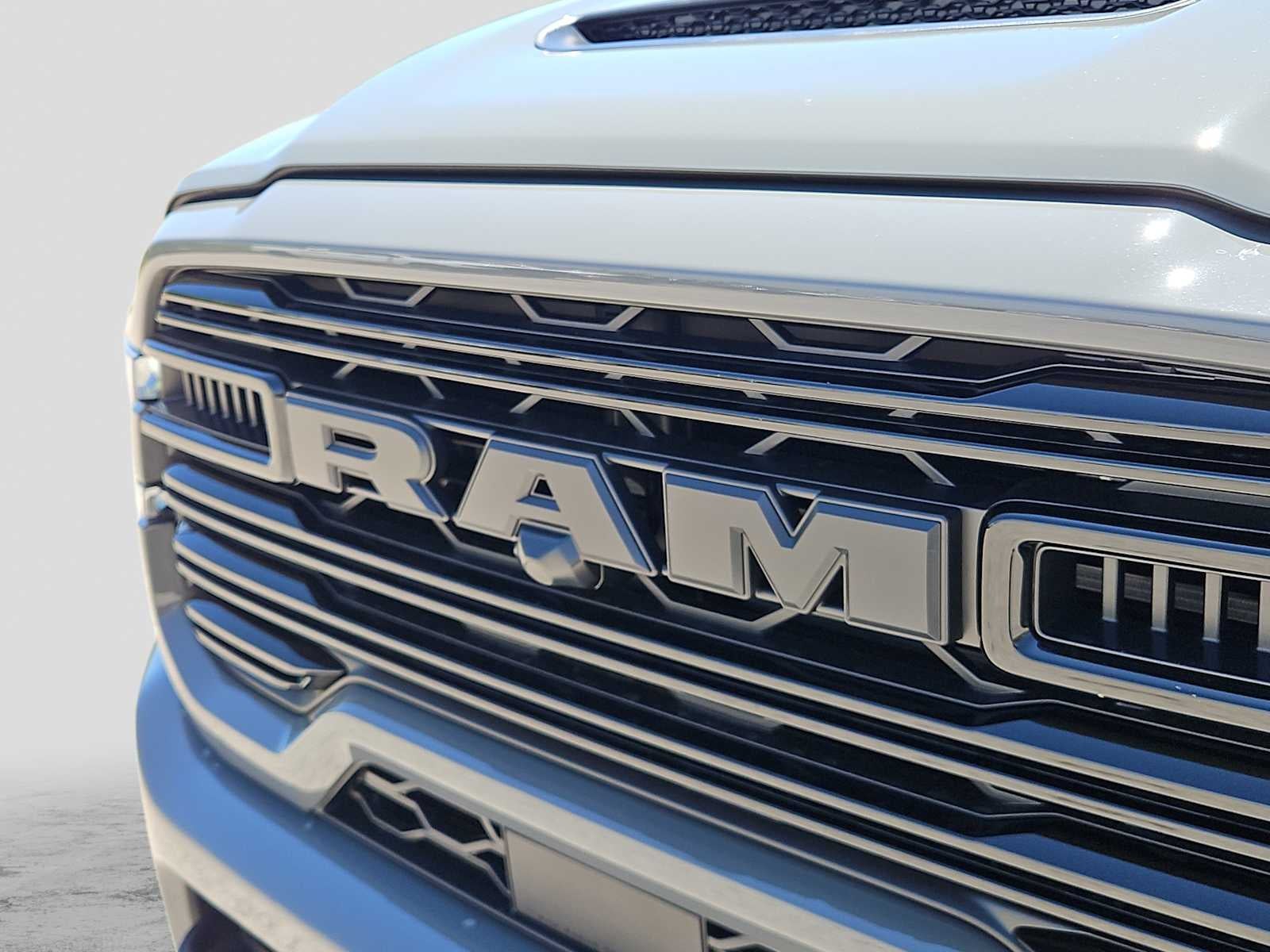 2026 RAM 2500 RAM 2500 LARAMIE CREW CAB 4X4 6'4' BOX