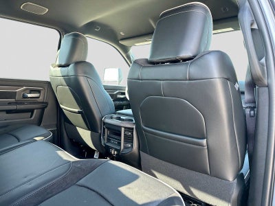 2027 RAM 2500 RAM 2500 LARAMIE CREW CAB 4X4 6'4' BOX