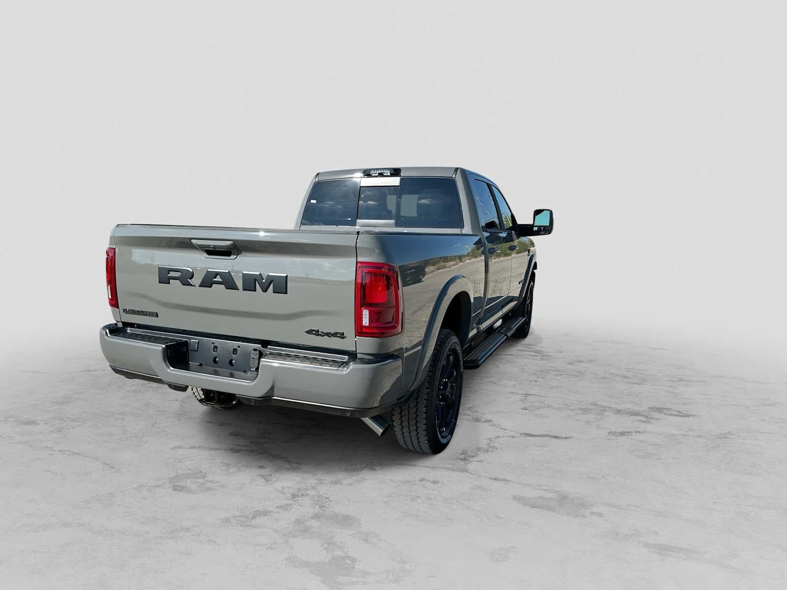2027 RAM 2500 RAM 2500 LARAMIE CREW CAB 4X4 6'4' BOX