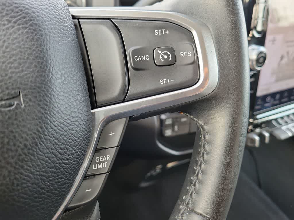 2024 RAM 2500 Laramie Crew Cab 4x4 6'4' Box