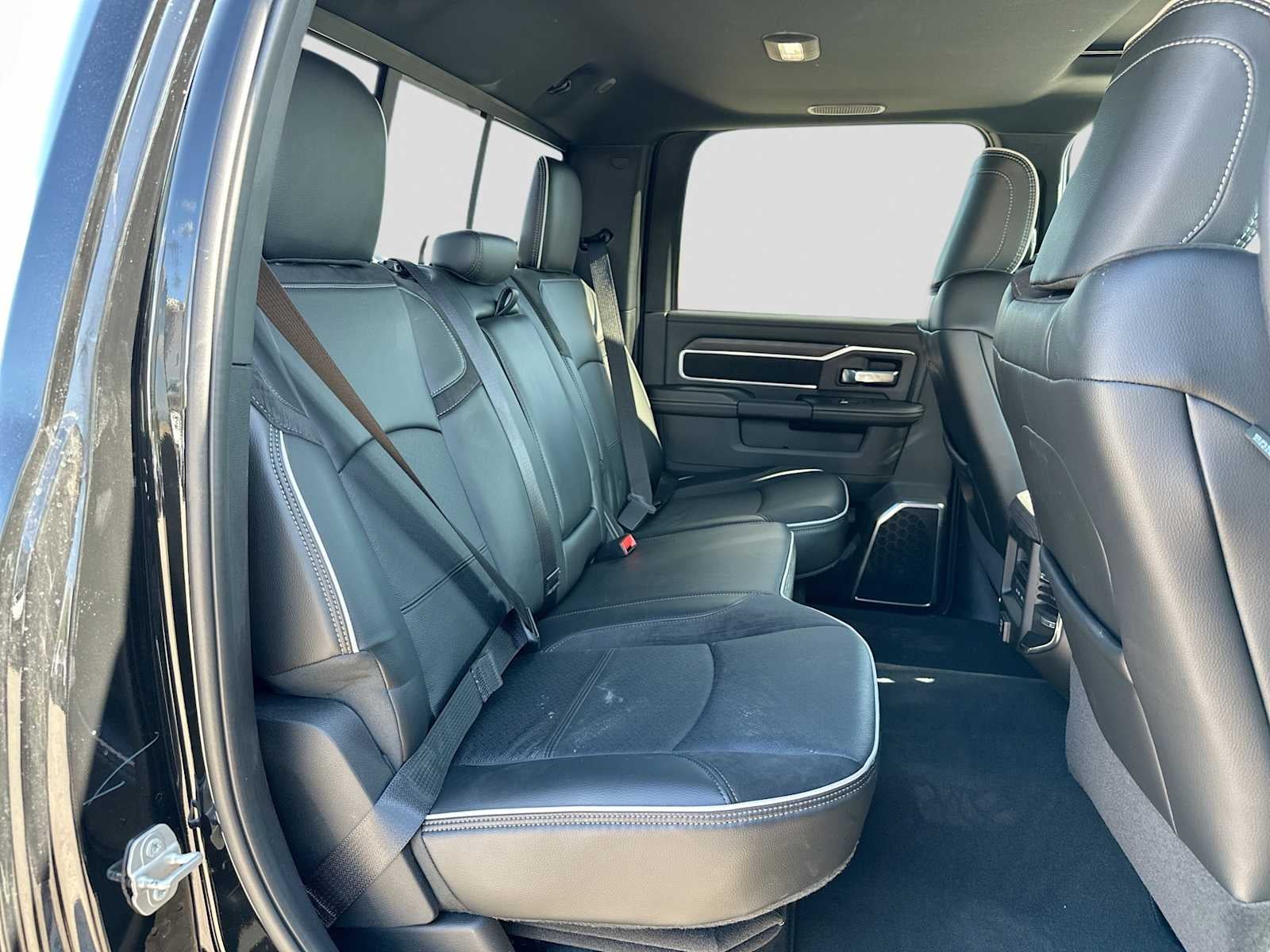 2027 RAM 2500 RAM 2500 LARAMIE CREW CAB 4X4 6'4' BOX