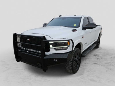 2022 RAM 2500 Laramie Crew Cab 4x4 6'4' Box