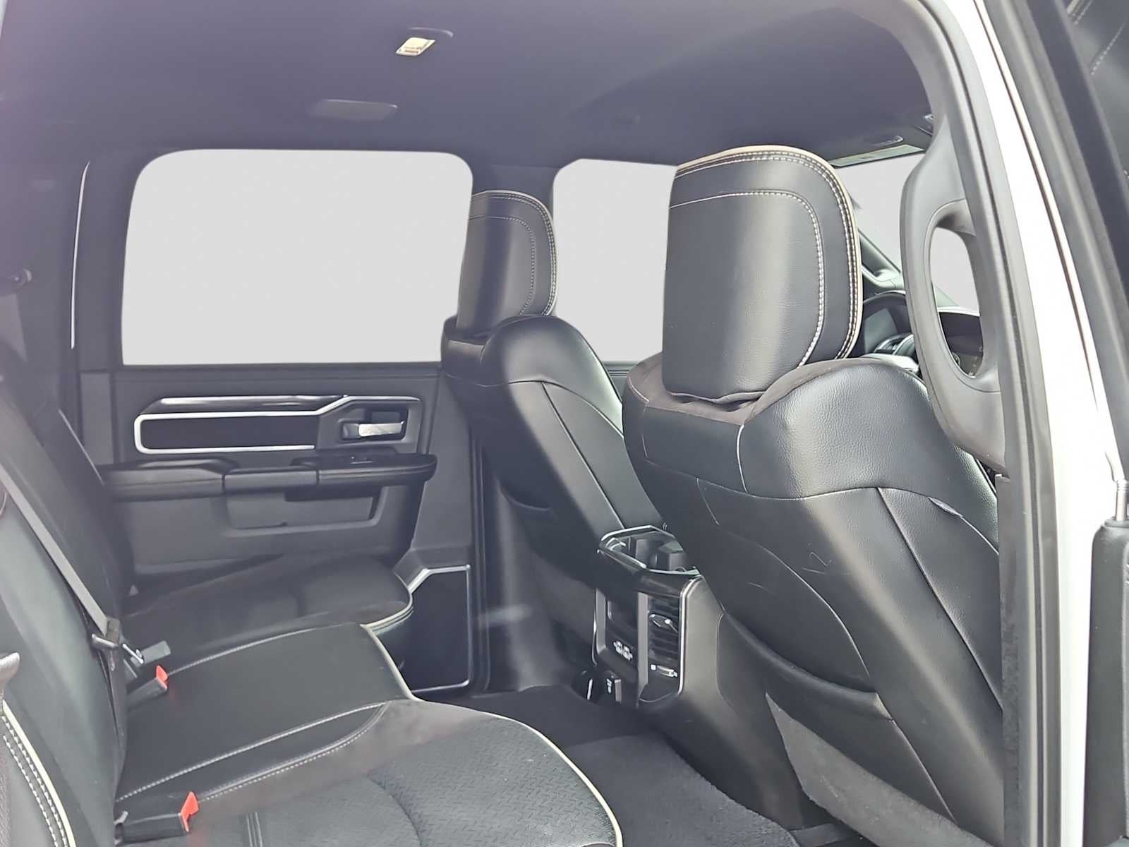 2022 RAM 2500 Laramie Crew Cab 4x4 6'4' Box