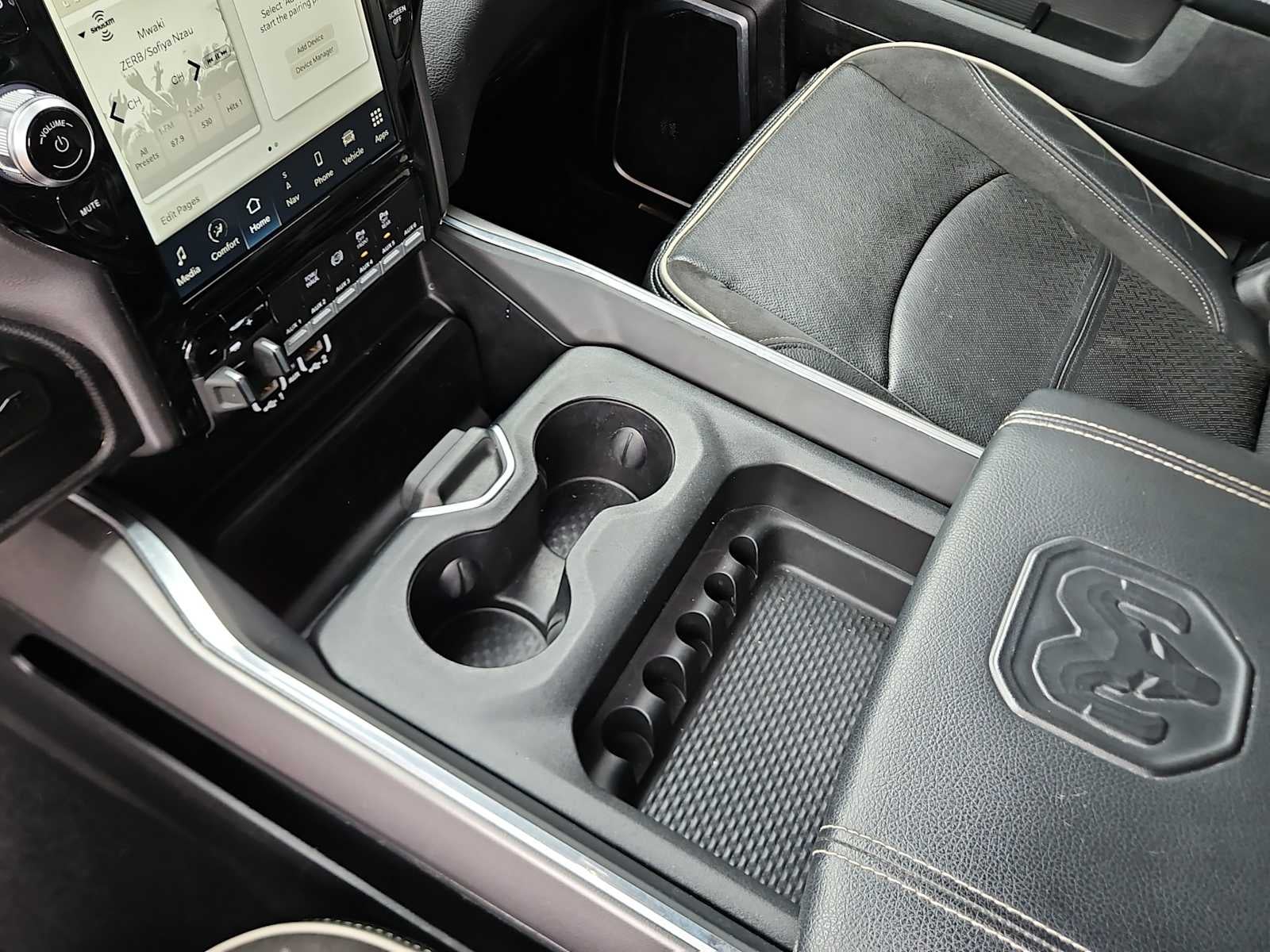 2022 RAM 2500 Laramie Crew Cab 4x4 6'4' Box