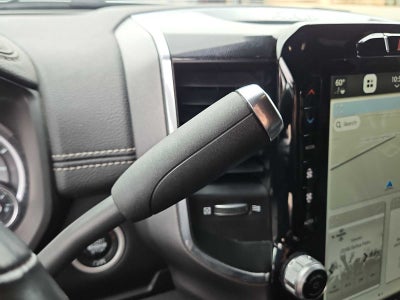 2022 RAM 2500 Laramie Crew Cab 4x4 6'4' Box