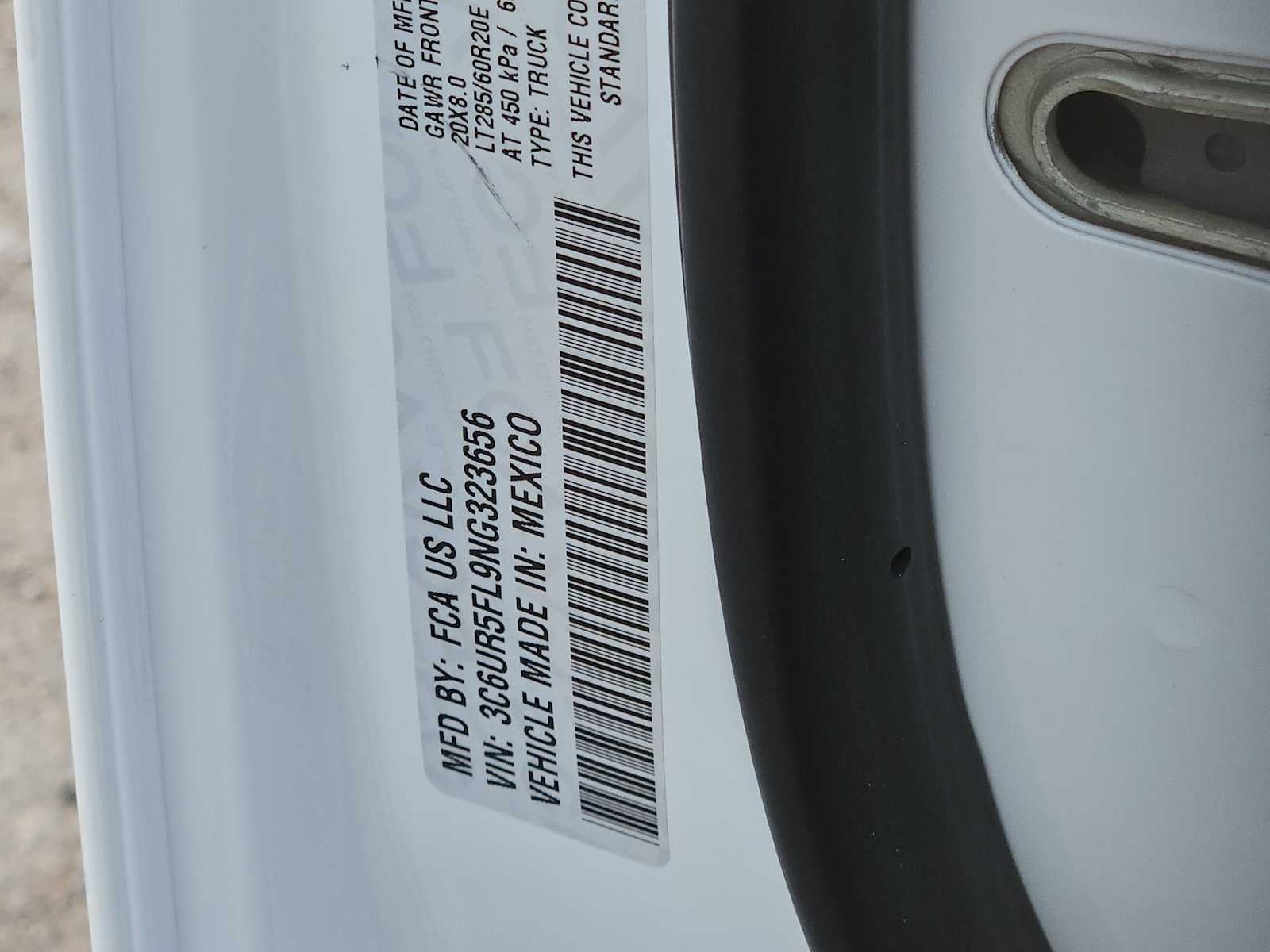 2022 RAM 2500 Laramie Crew Cab 4x4 6'4' Box