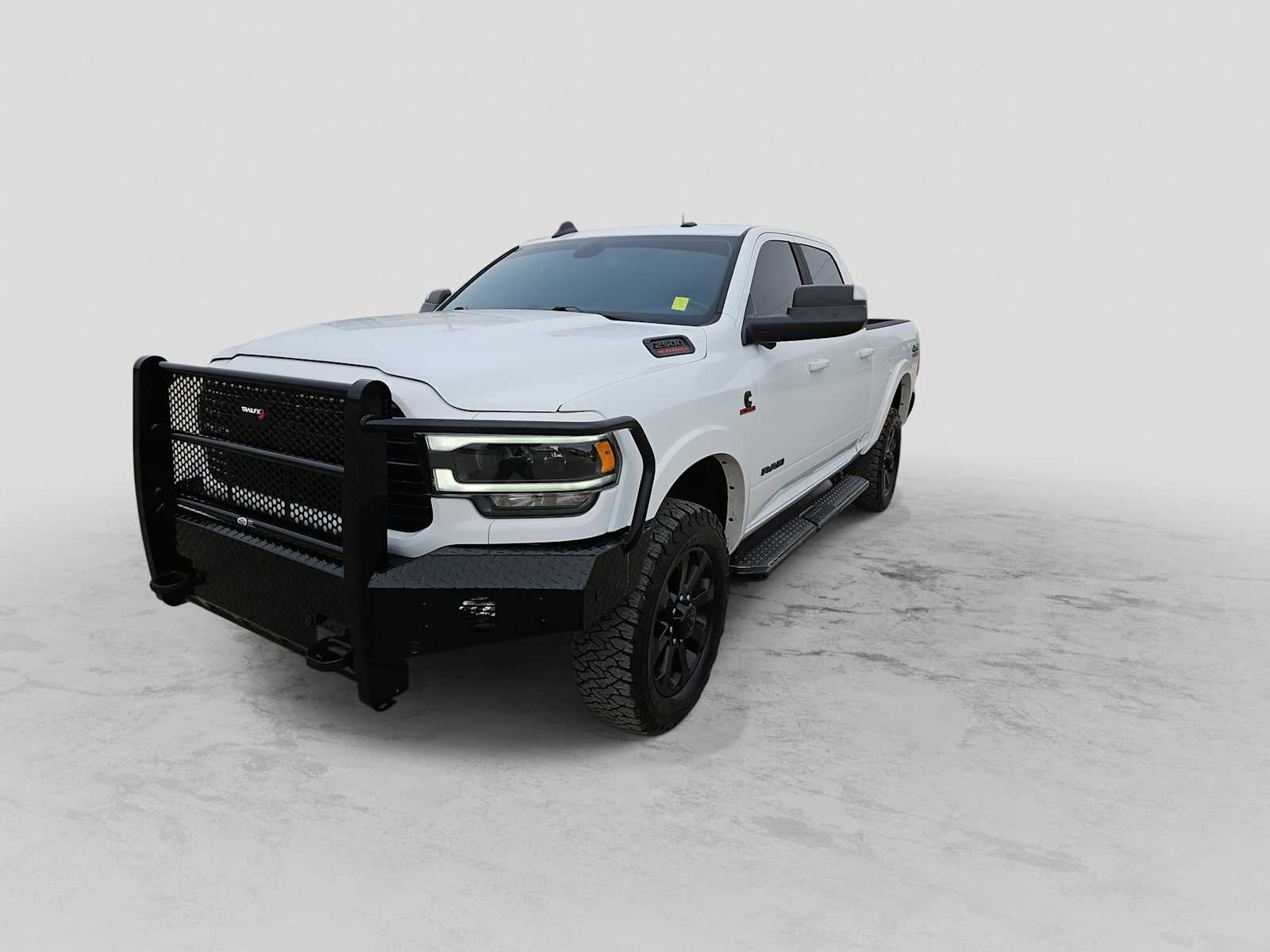 2022 RAM 2500 Laramie Crew Cab 4x4 6'4' Box