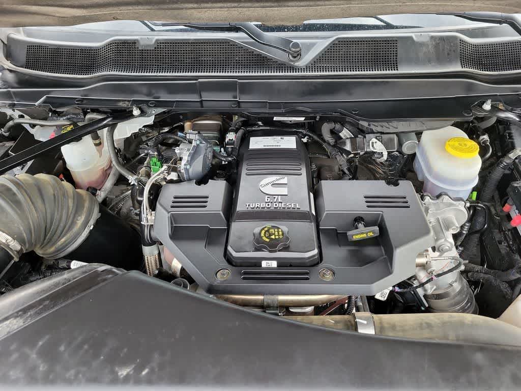 2024 RAM 2500 Laramie 4x4 Crew Cab 64 Box