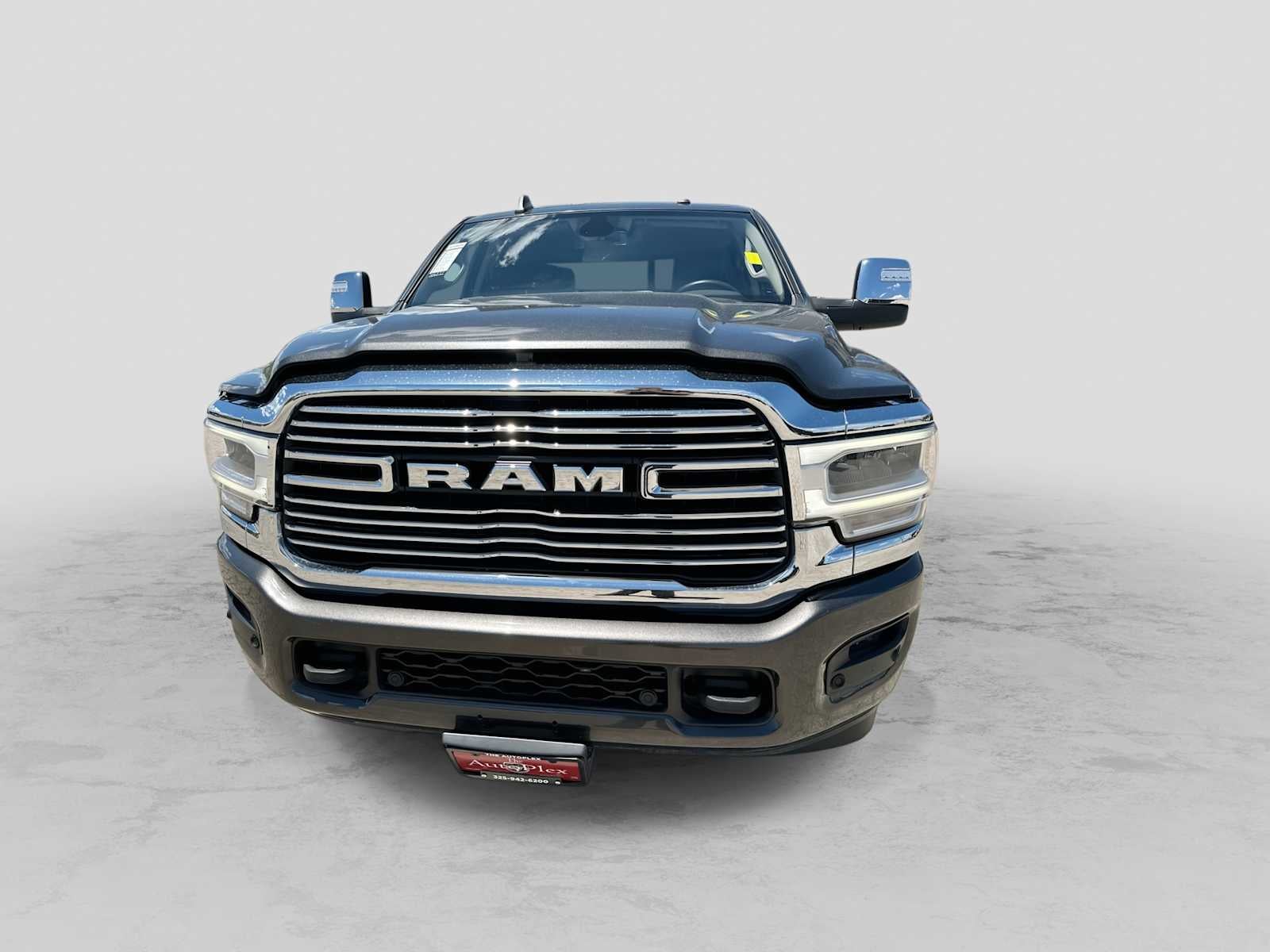 2024 RAM 2500 Laramie 4x4 Crew Cab 64 Box