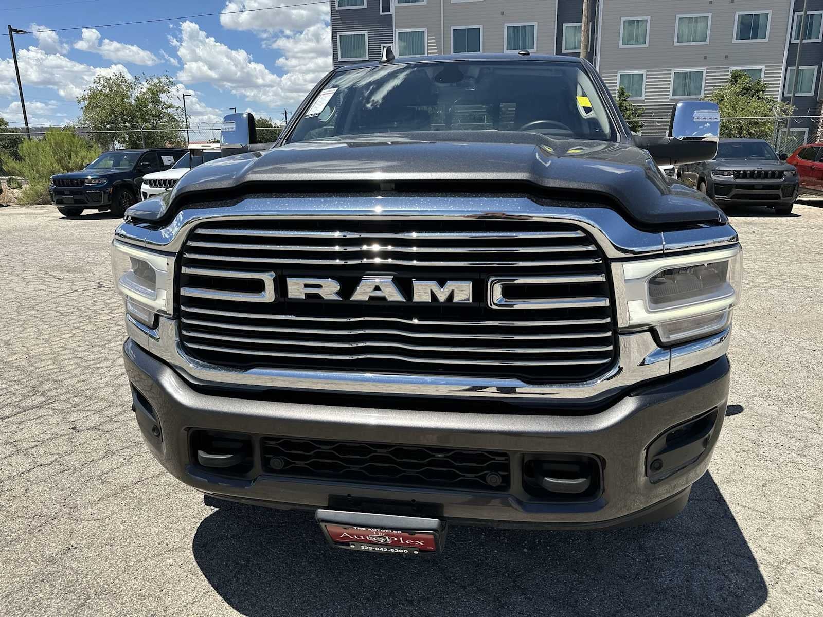 2024 RAM 2500 Laramie 4x4 Crew Cab 64 Box