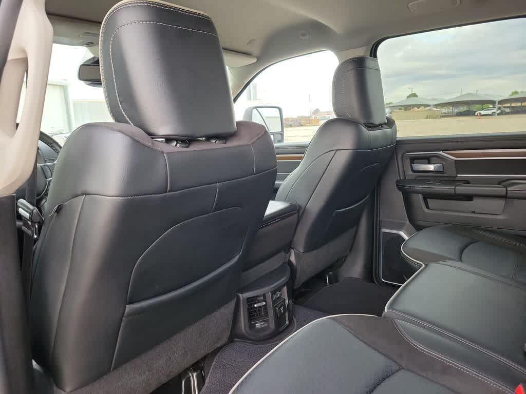 2024 RAM 2500 Laramie 4x4 Crew Cab 64 Box