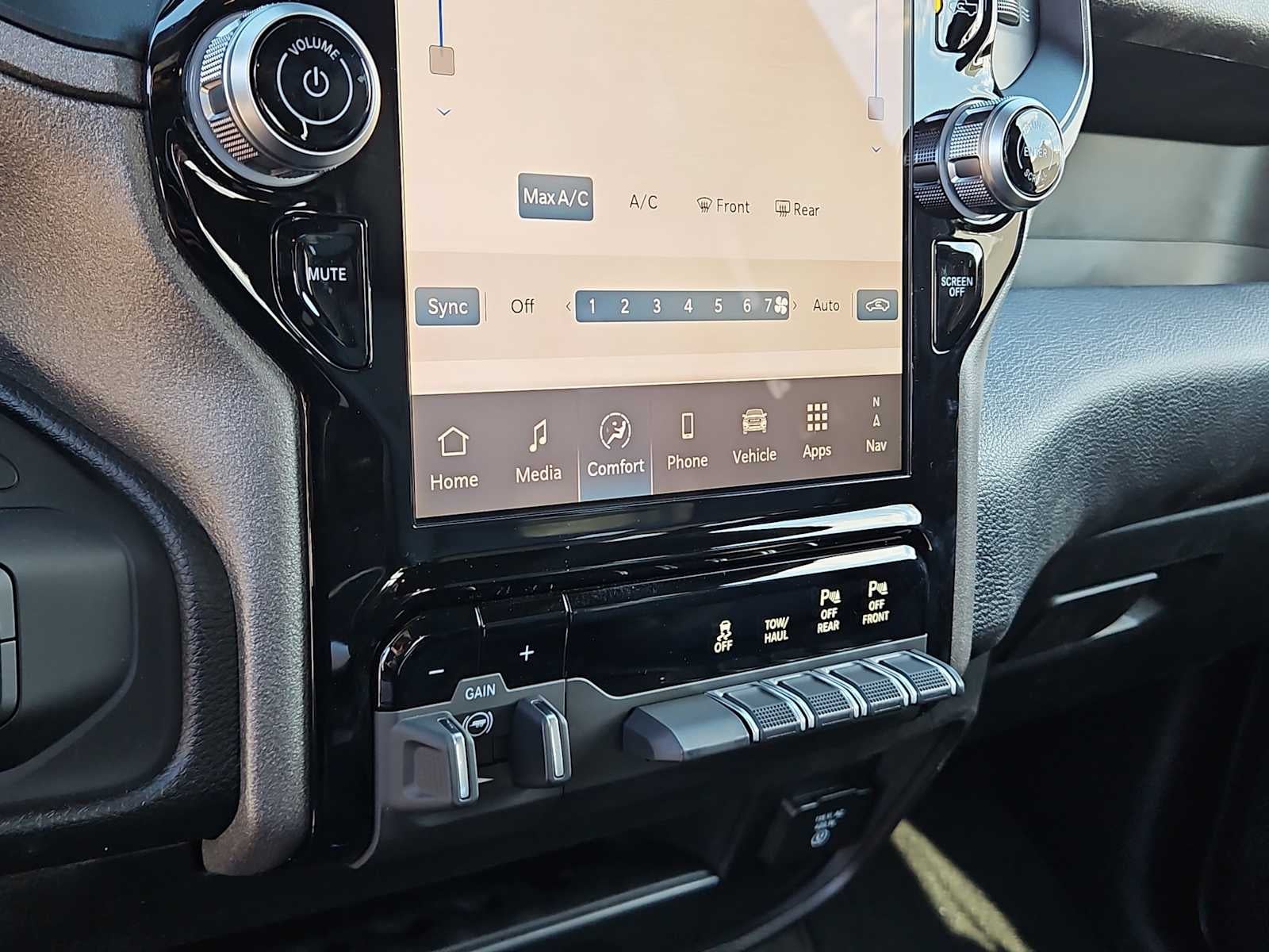 2026 RAM Ram 2500 RAM 2500 TRADESMAN CREW CAB 4X4 8' BOX