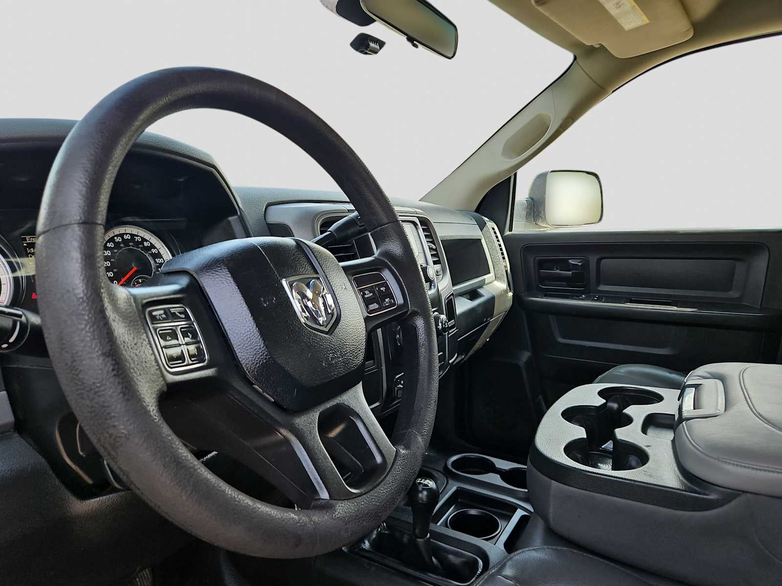 2017 RAM 2500 Tradesman Crew Cab 4x4 8' Box
