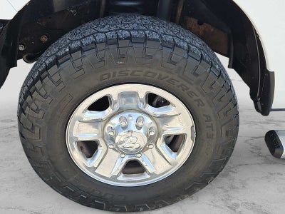 2017 RAM 2500 Tradesman Crew Cab 4x4 8' Box
