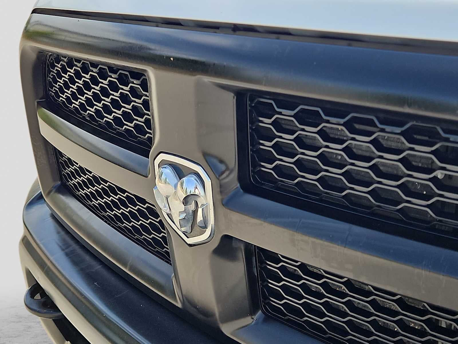 2017 RAM 2500 Tradesman Crew Cab 4x4 8' Box