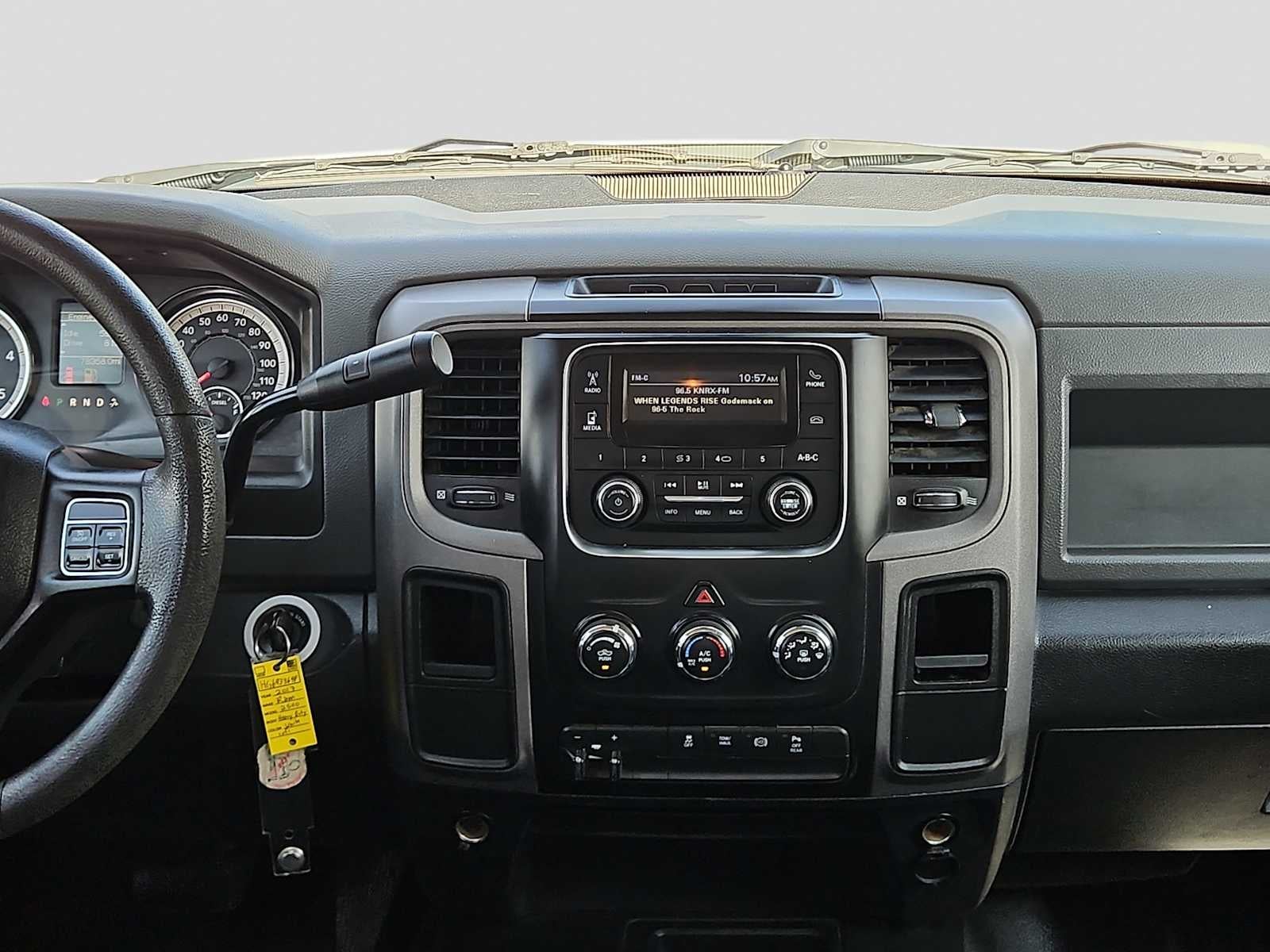 2017 RAM 2500 Tradesman Crew Cab 4x4 8' Box