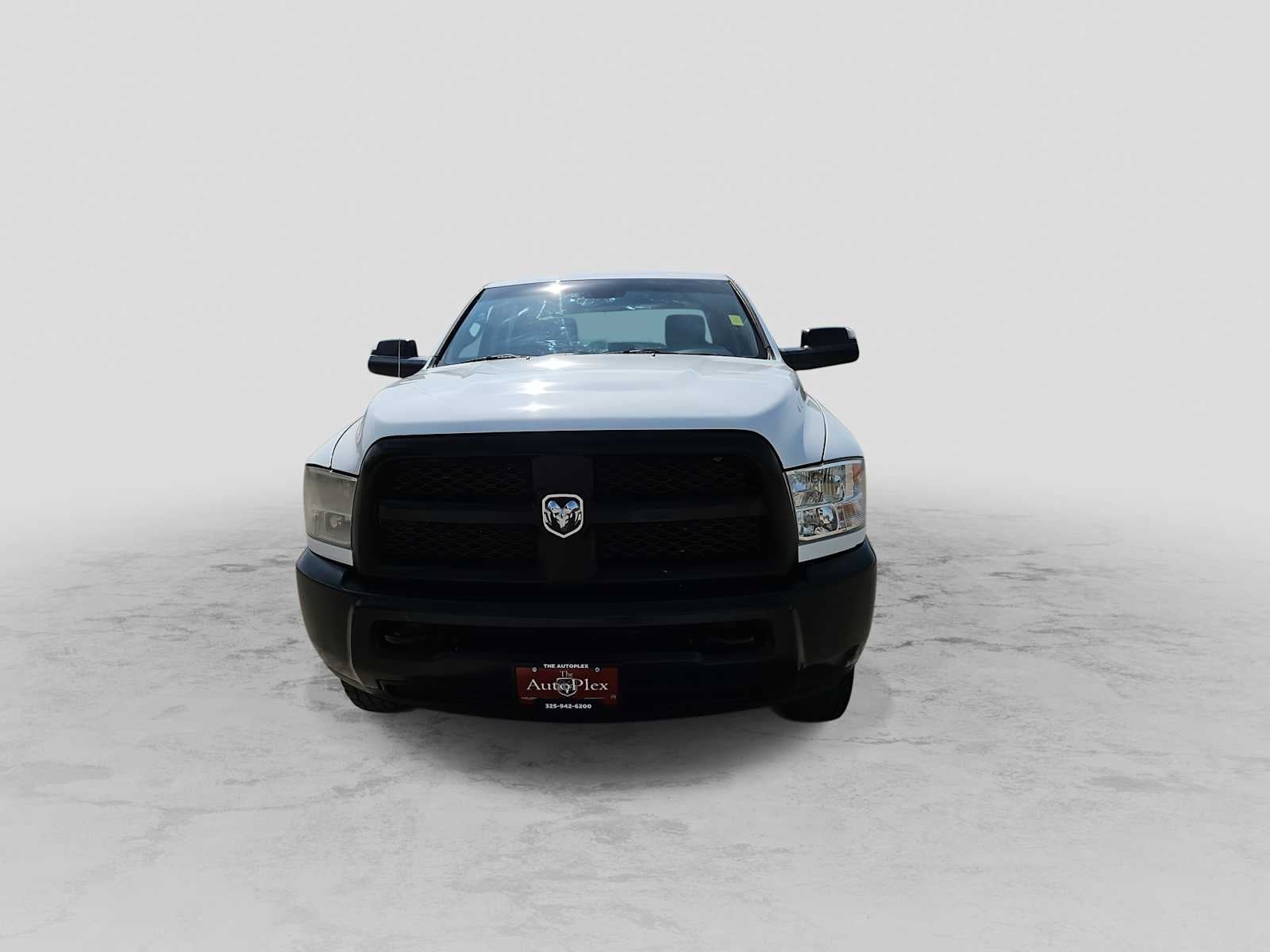 2017 RAM 2500 Tradesman Crew Cab 4x4 8' Box