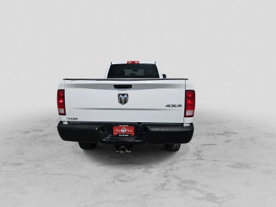 2017 RAM 2500 Tradesman Crew Cab 4x4 8' Box
