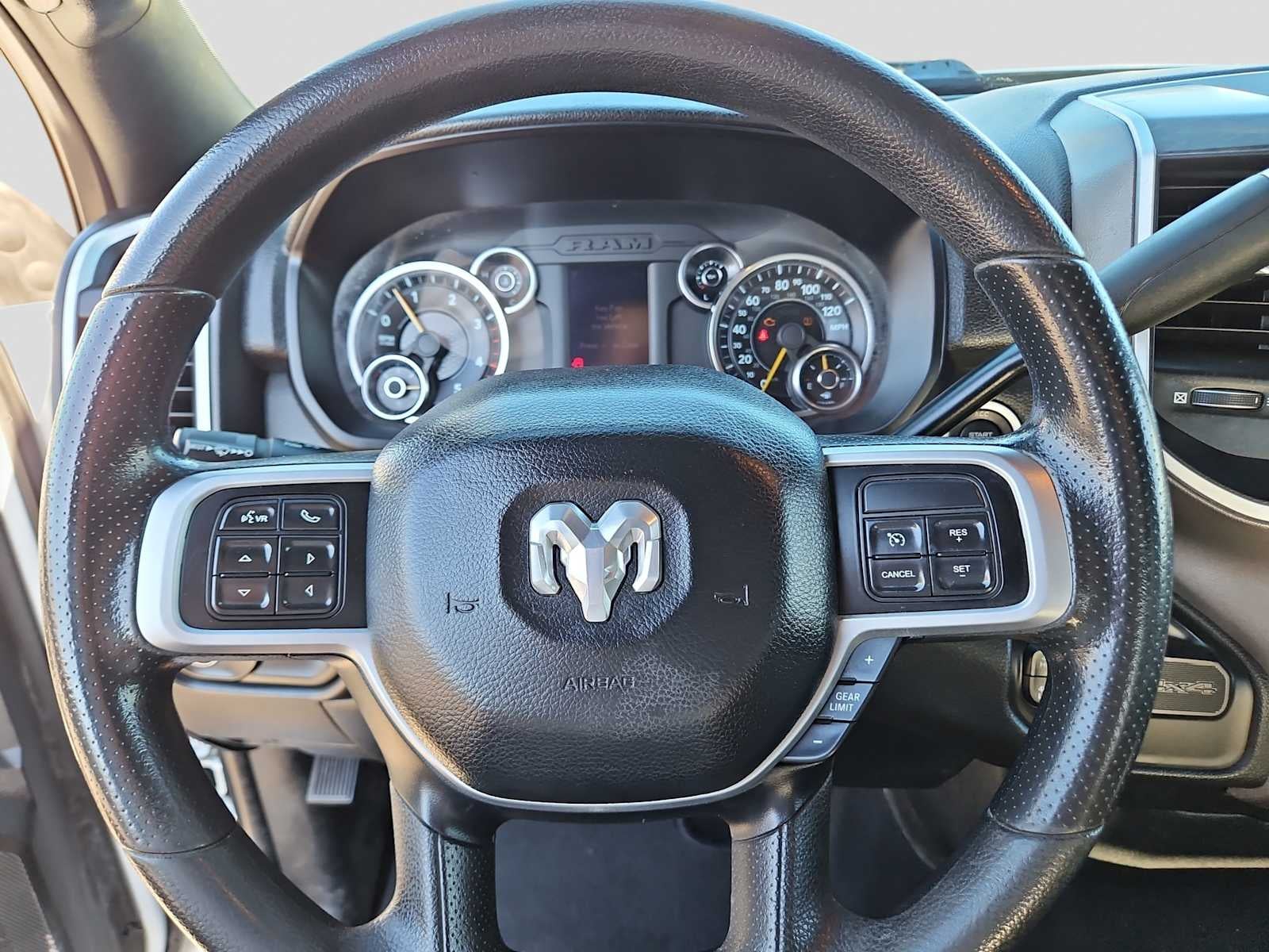 2021 RAM 2500 Big Horn Crew Cab 4x4 8' Box