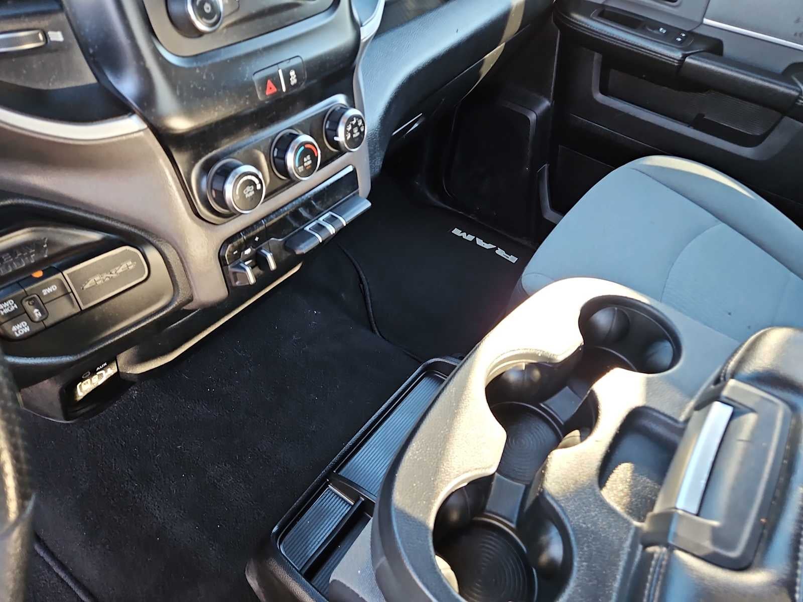 2021 RAM 2500 Big Horn Crew Cab 4x4 8' Box