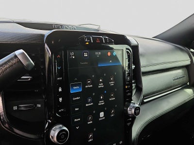 2024 RAM 2500 Limited Crew Cab 4x4 6'4' Box