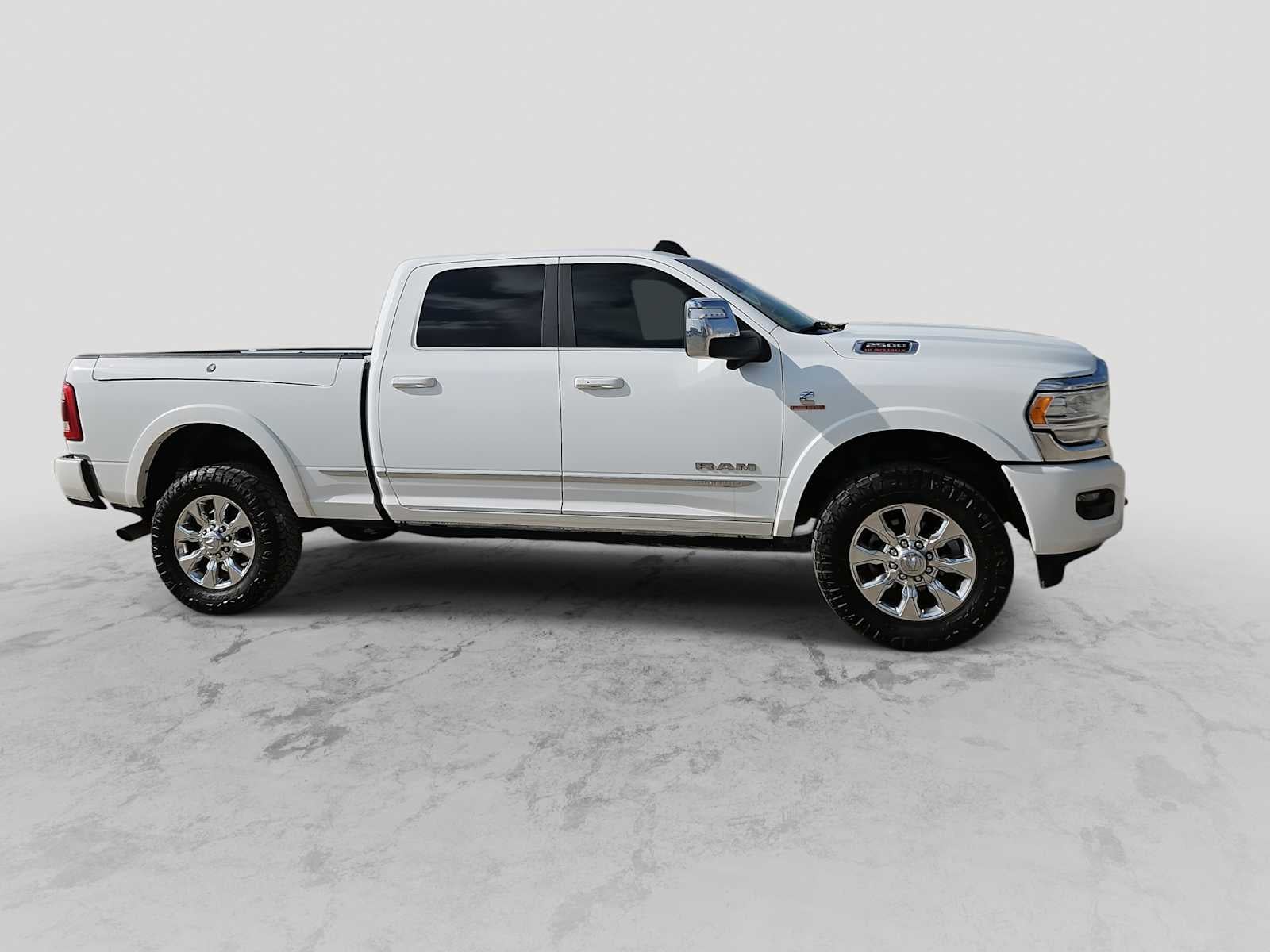 2024 RAM 2500 Limited Crew Cab 4x4 6'4' Box