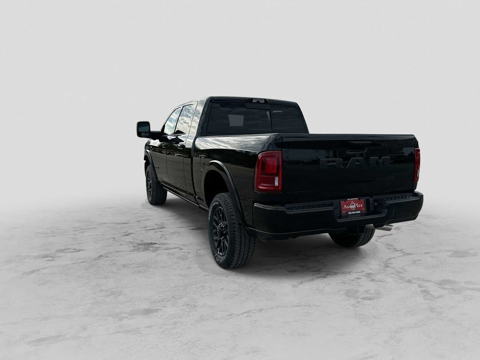 2027 RAM 2500 RAM 2500 LIMITED MEGA CAB 4X4 6'4' BOX