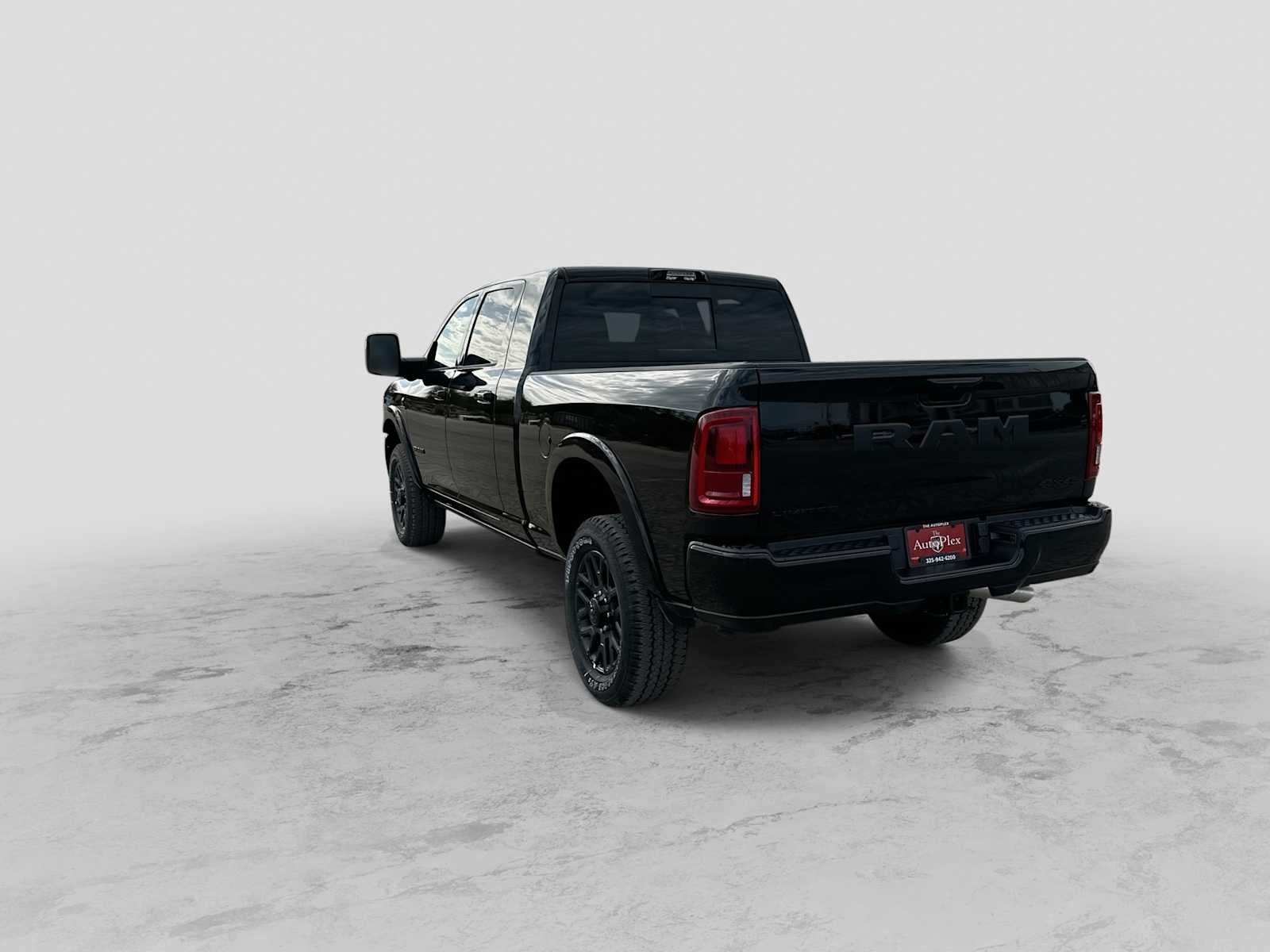 2027 RAM 2500 RAM 2500 LIMITED MEGA CAB 4X4 6'4' BOX