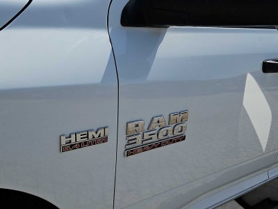 2018 RAM 3500 Chassis Cab Tradesman/SLT/Laramie