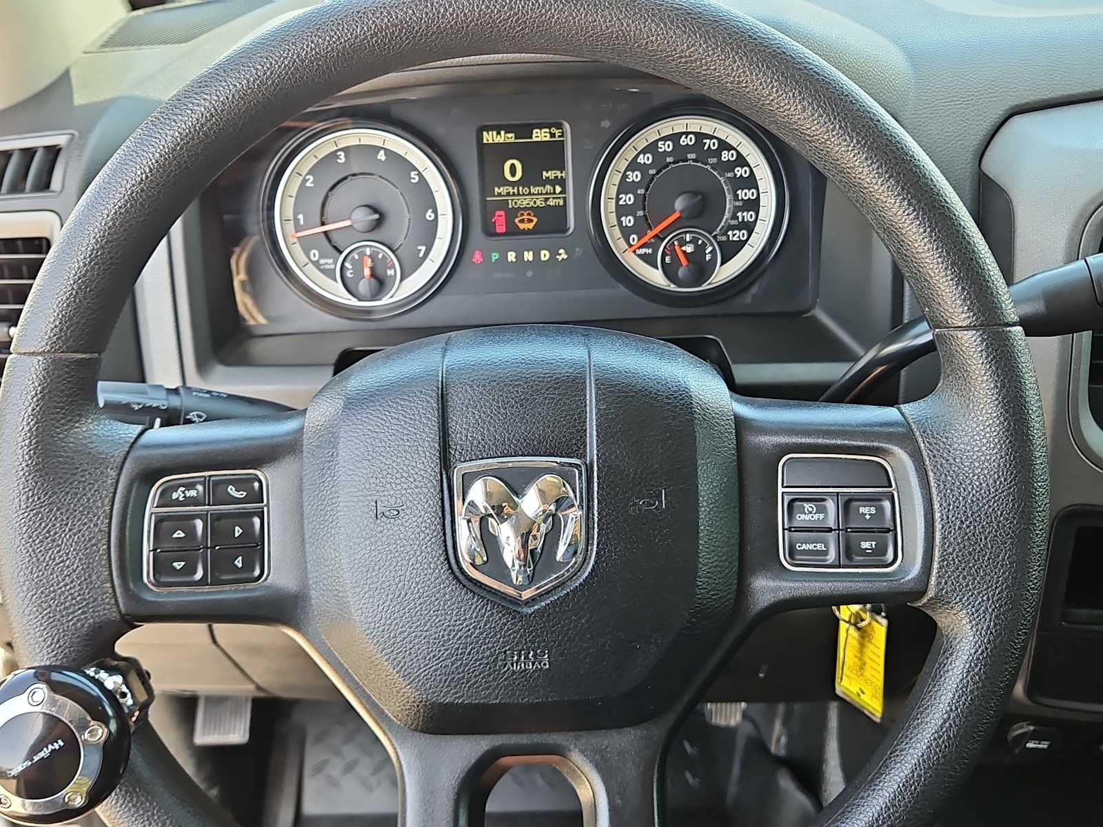 2018 RAM 3500 Chassis Cab Tradesman/SLT/Laramie