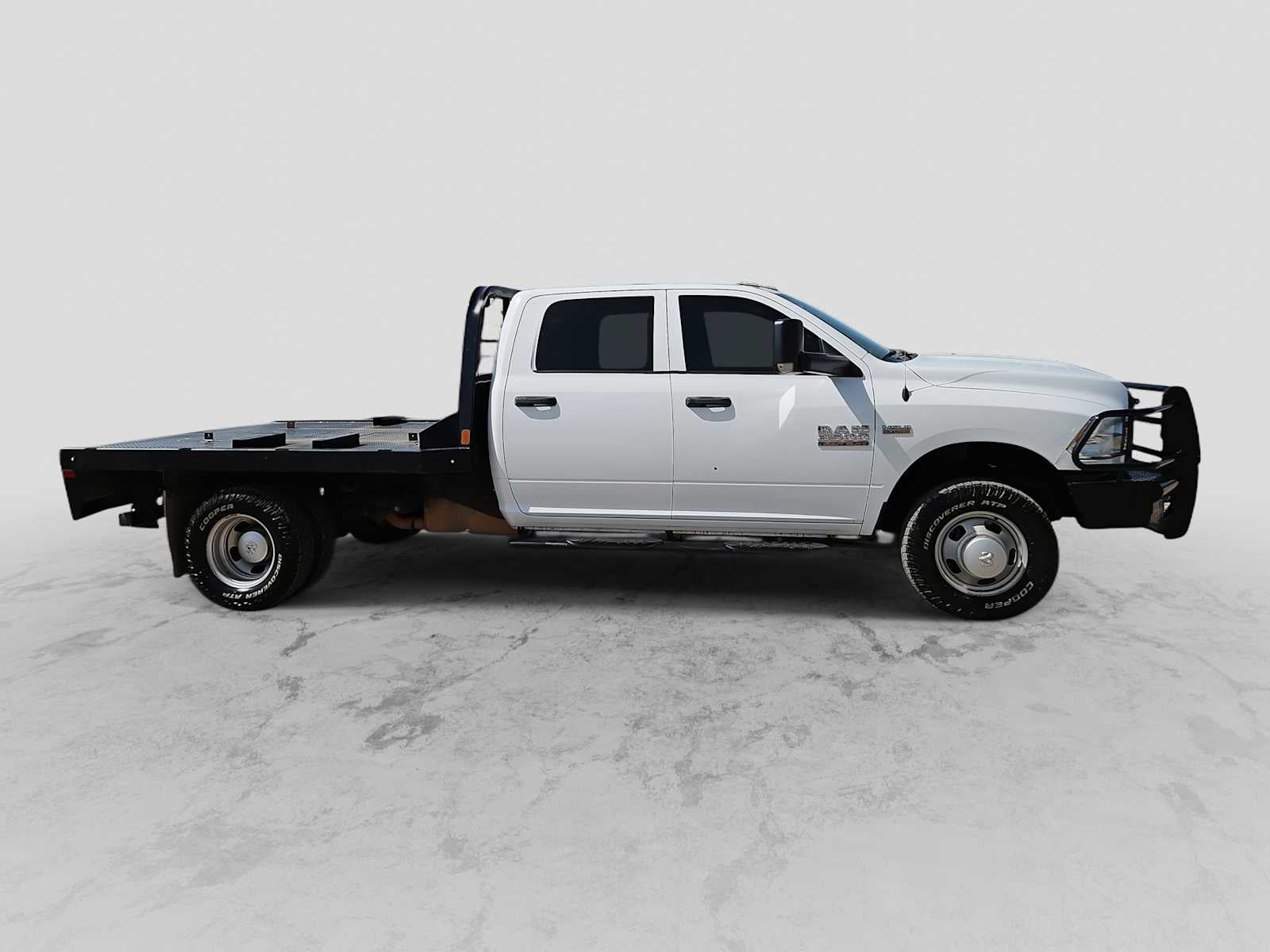 2018 RAM 3500 Chassis Cab Tradesman/SLT/Laramie